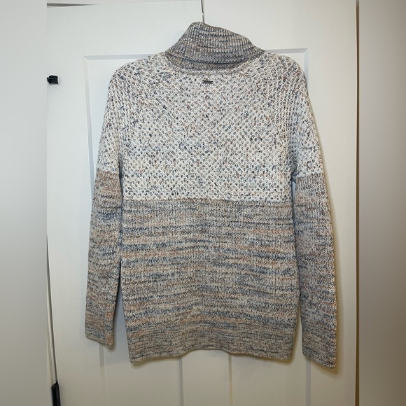 Prana Turtleneck Sweater Size M - Picture 2 of 4